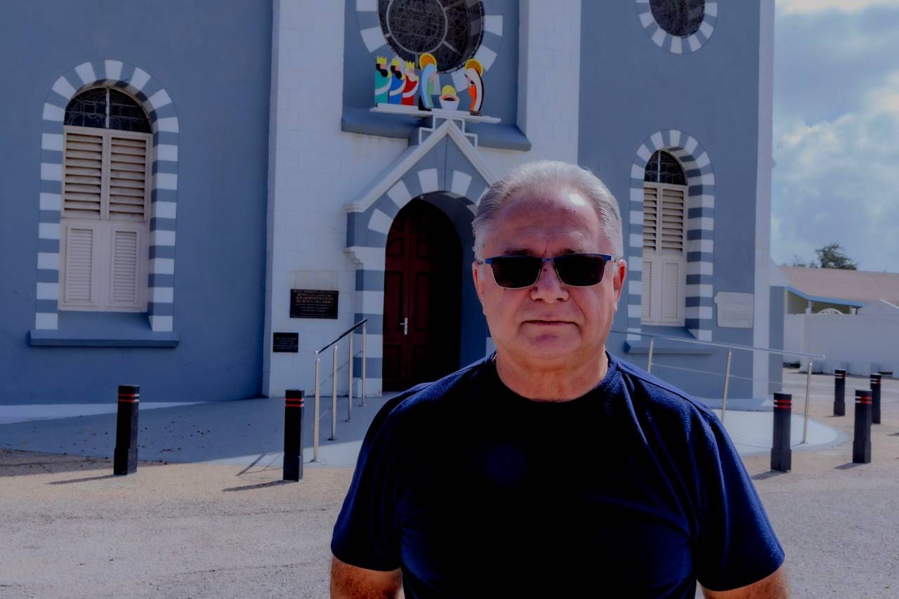 Aruba da inicio a la Misa de Aurora y celebra la Navidad con fervor religioso