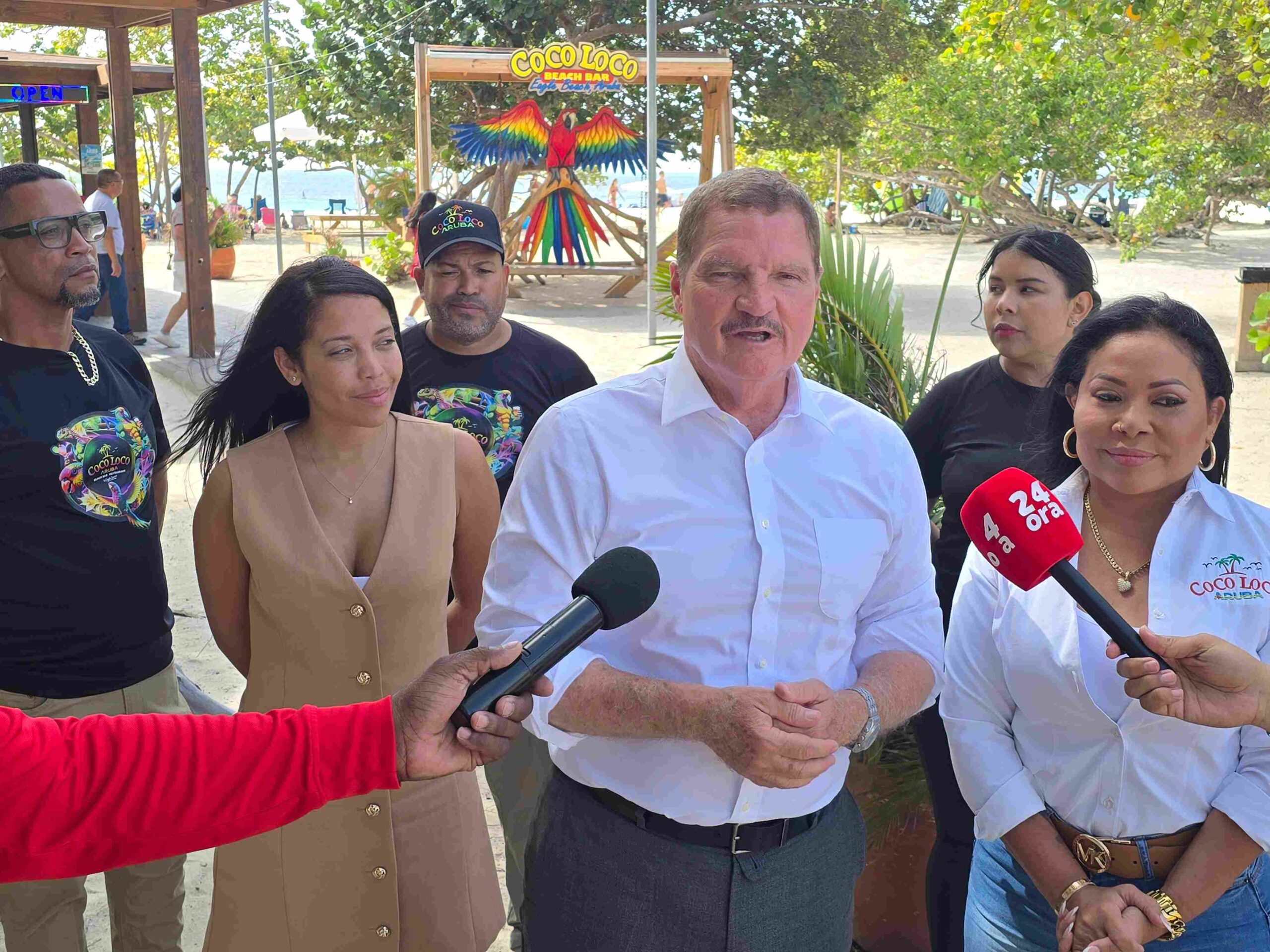 Coco Loco Joins Aruba's National 'Ban Cuida Aruba' Cleanup Campaign