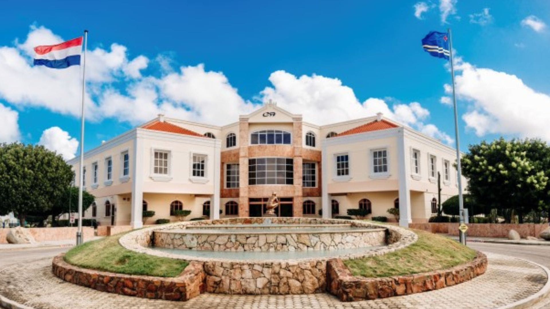 Aruba's Central Bank Posts Record Profit of Over 100 Million Florins