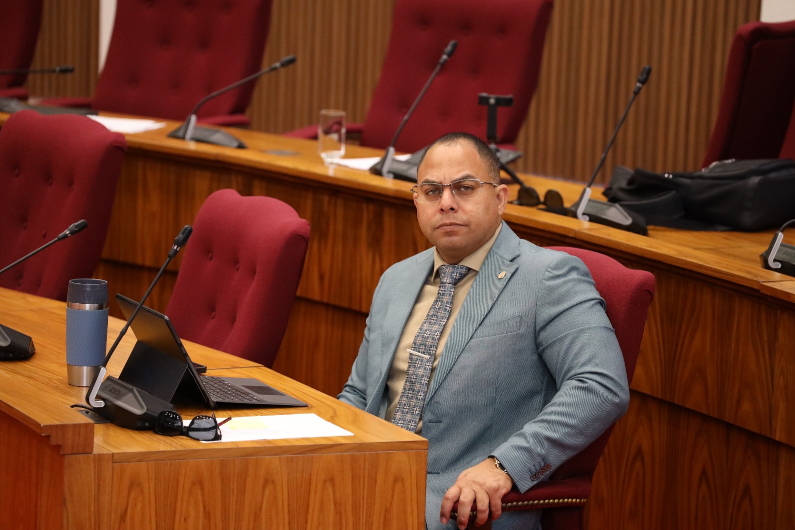Eduard Pieters (PPA): Aruba no por sigui combati adicto ambulante y gobierno no ta haci algo