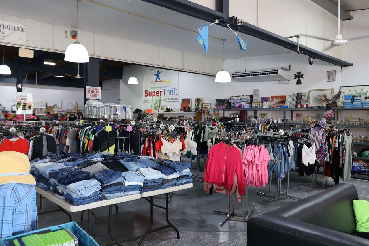 Super Thrift Store Kicks Off Back-to-School Weekend Sale for Families
