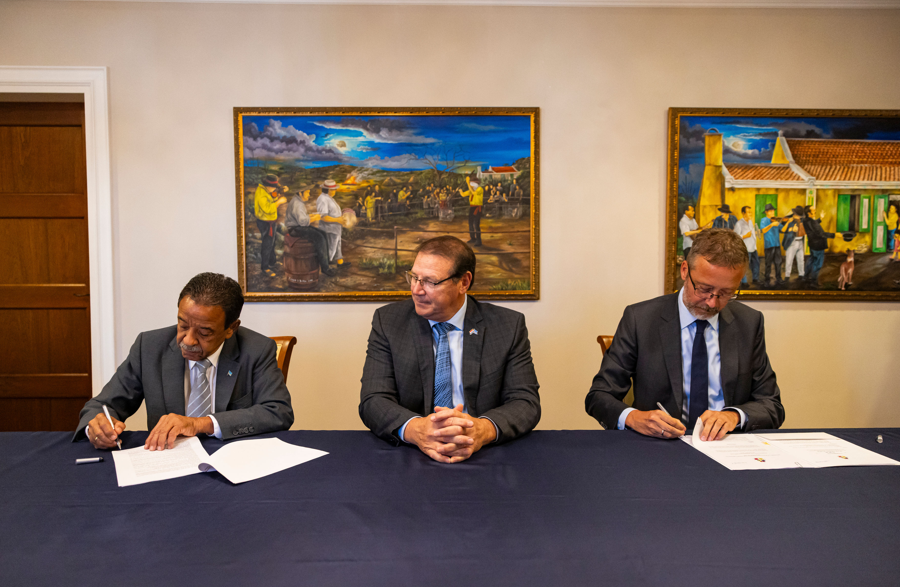 Aruba Signs Ground Lease Agreement for Ceremonial House