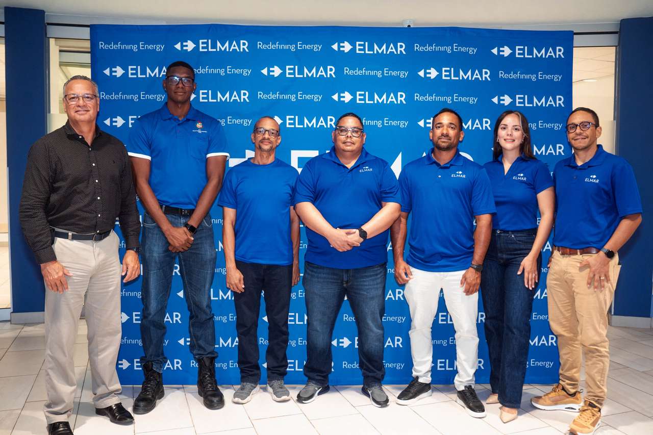 ELMAR and DTI Hold Packed Community Outreach Session in Savaneta