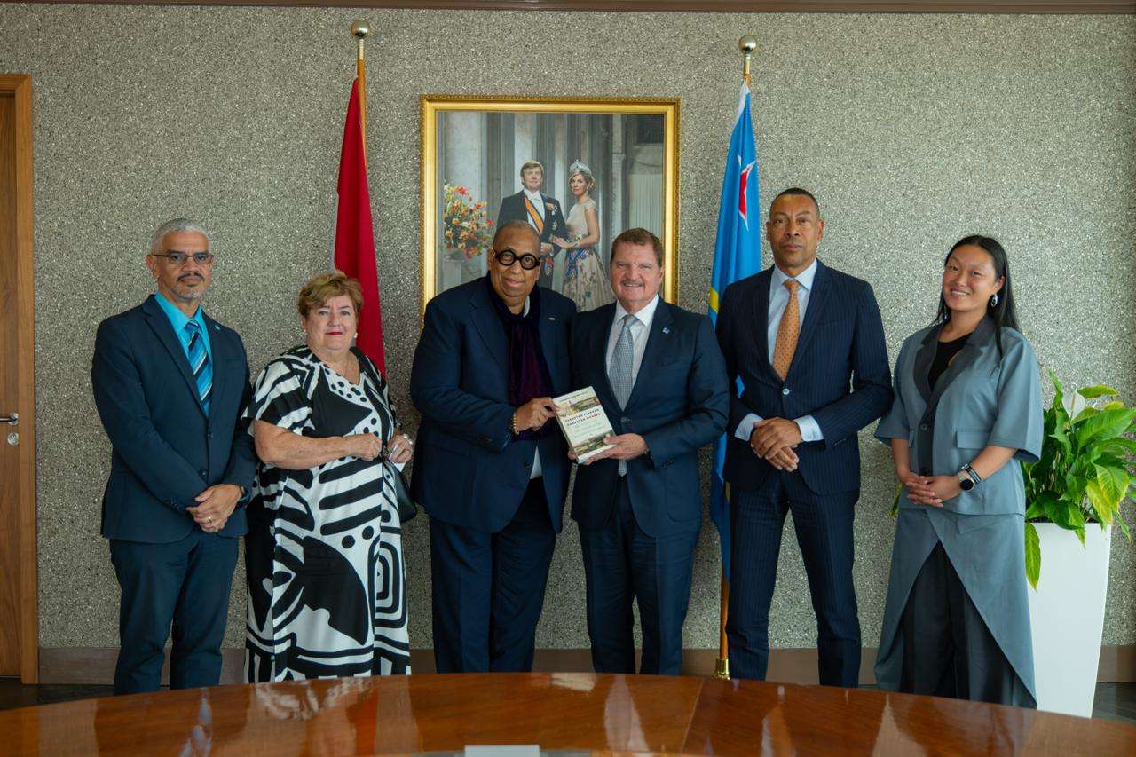 Prime Minister Eman Meets National Slavery Museum Delegation in Aruba