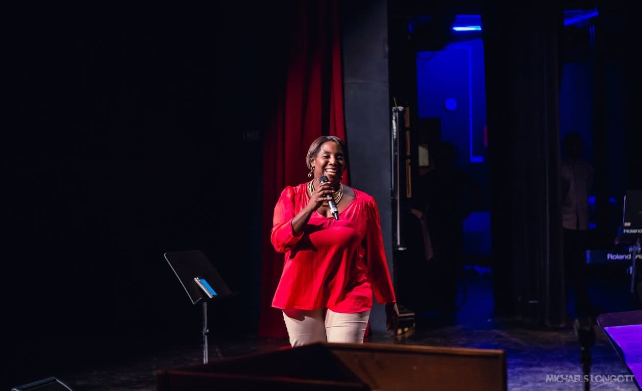 Vocalista Arubiano Osdelly Lacroes lo participa den Festival di Jazz Euro-Venezolano 2026