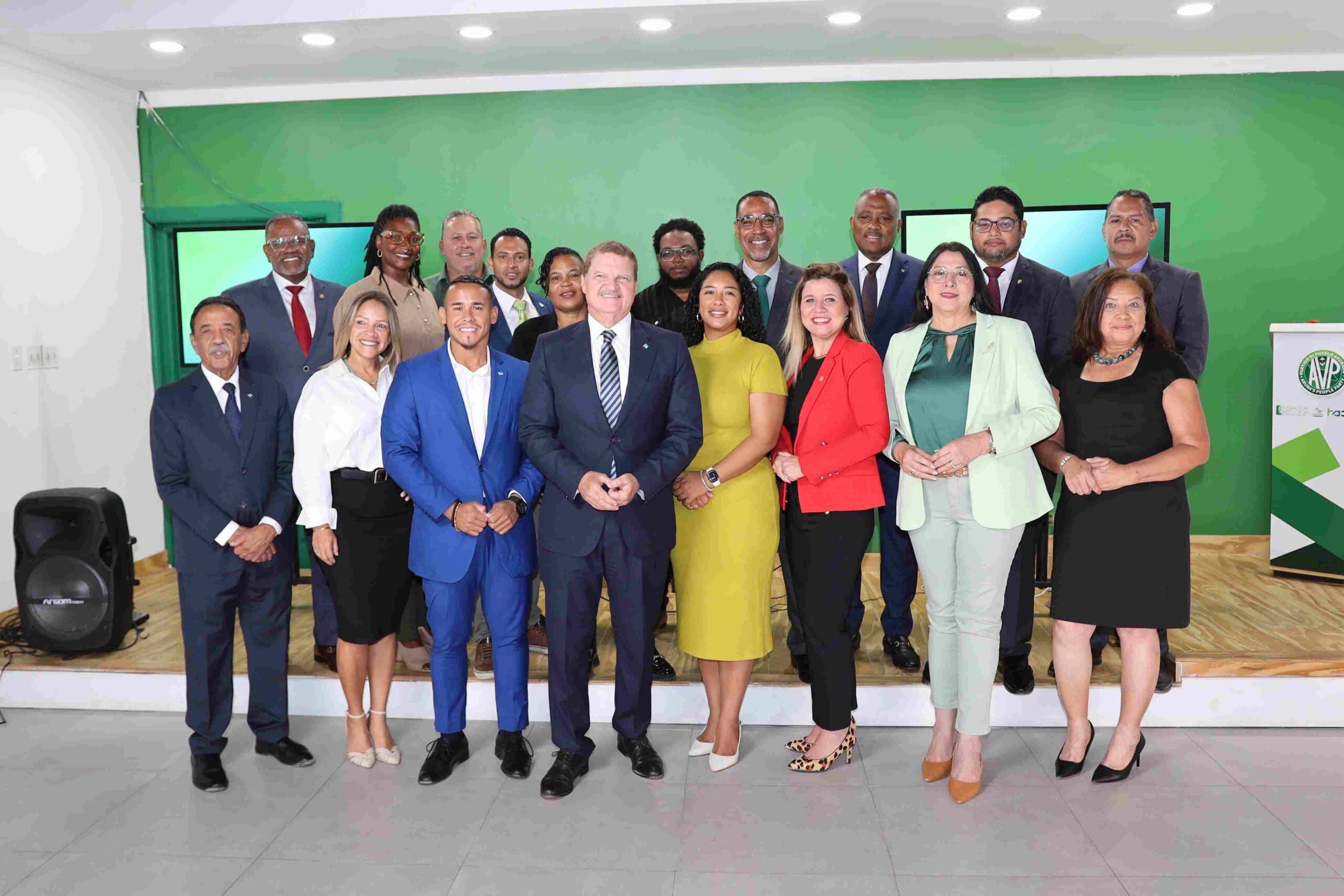 Mike Eman hands AVP party leadership to Wendrick Cicilia with confidence