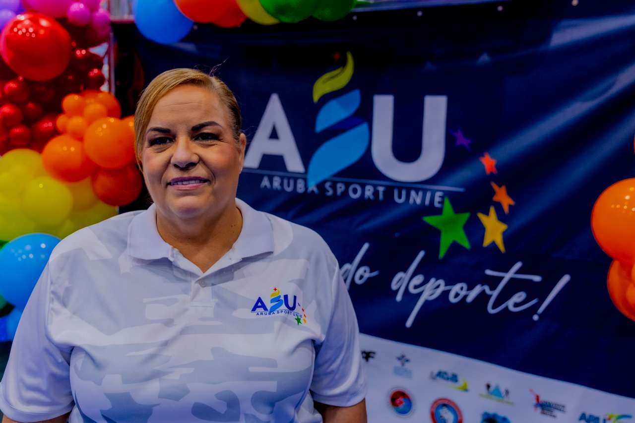 Tres luna di competencia deportivo: Bintishete federacion ta forma parti di ASU Olimpiada