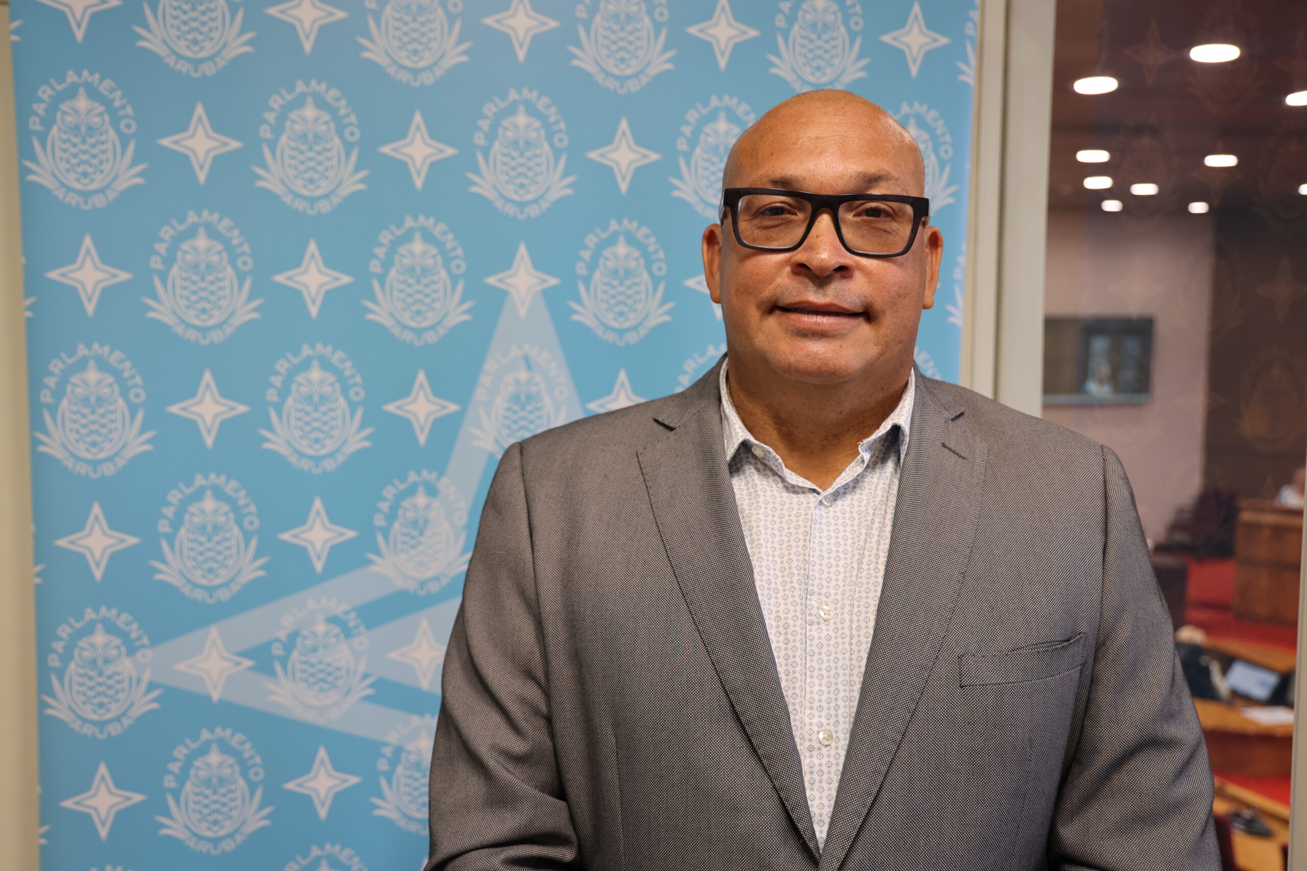 MEP's Vrolijk Challenges Coalition Members for Avoiding Parliamentary Questions