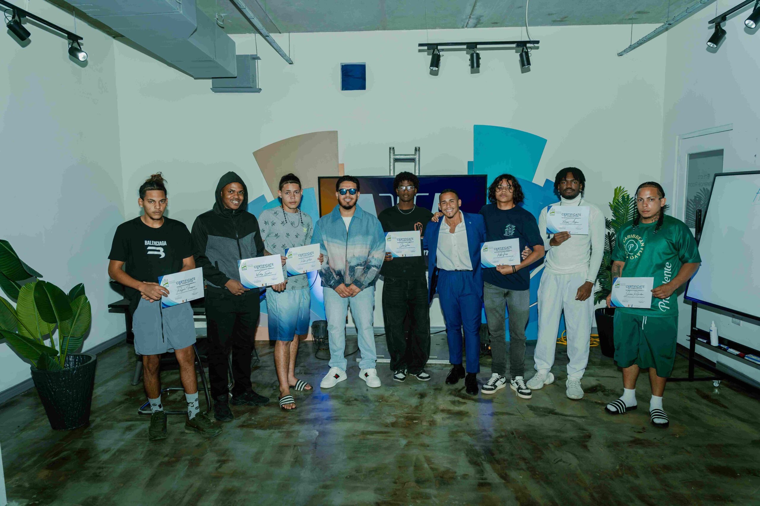 Aruba's AWE Program Graduates 11 Young Barbers in First Cohort