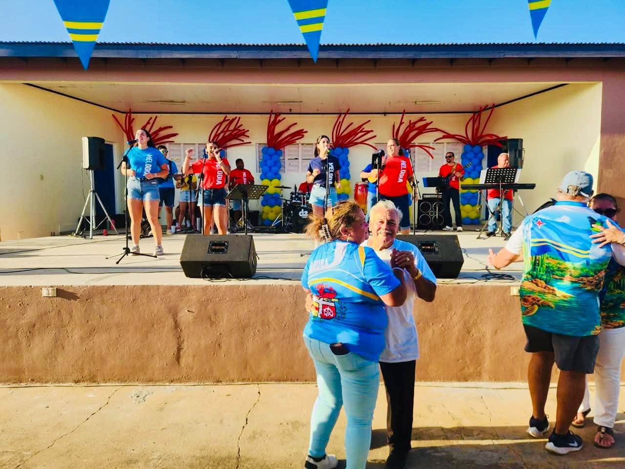 Centro di Bario Noord Celebrates Grupo Melodia's 15 Years of Community Joy