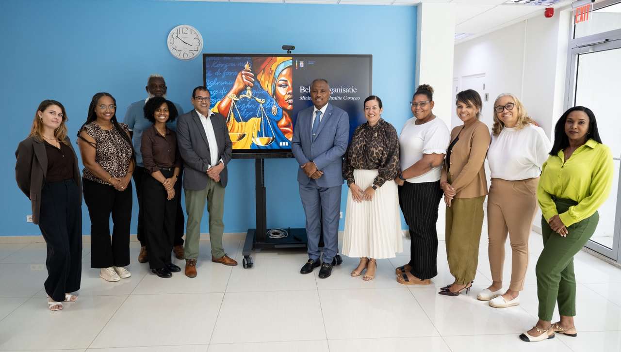 Minister Dowers Exchanges Ideas and Experiences with Justice Ministries
