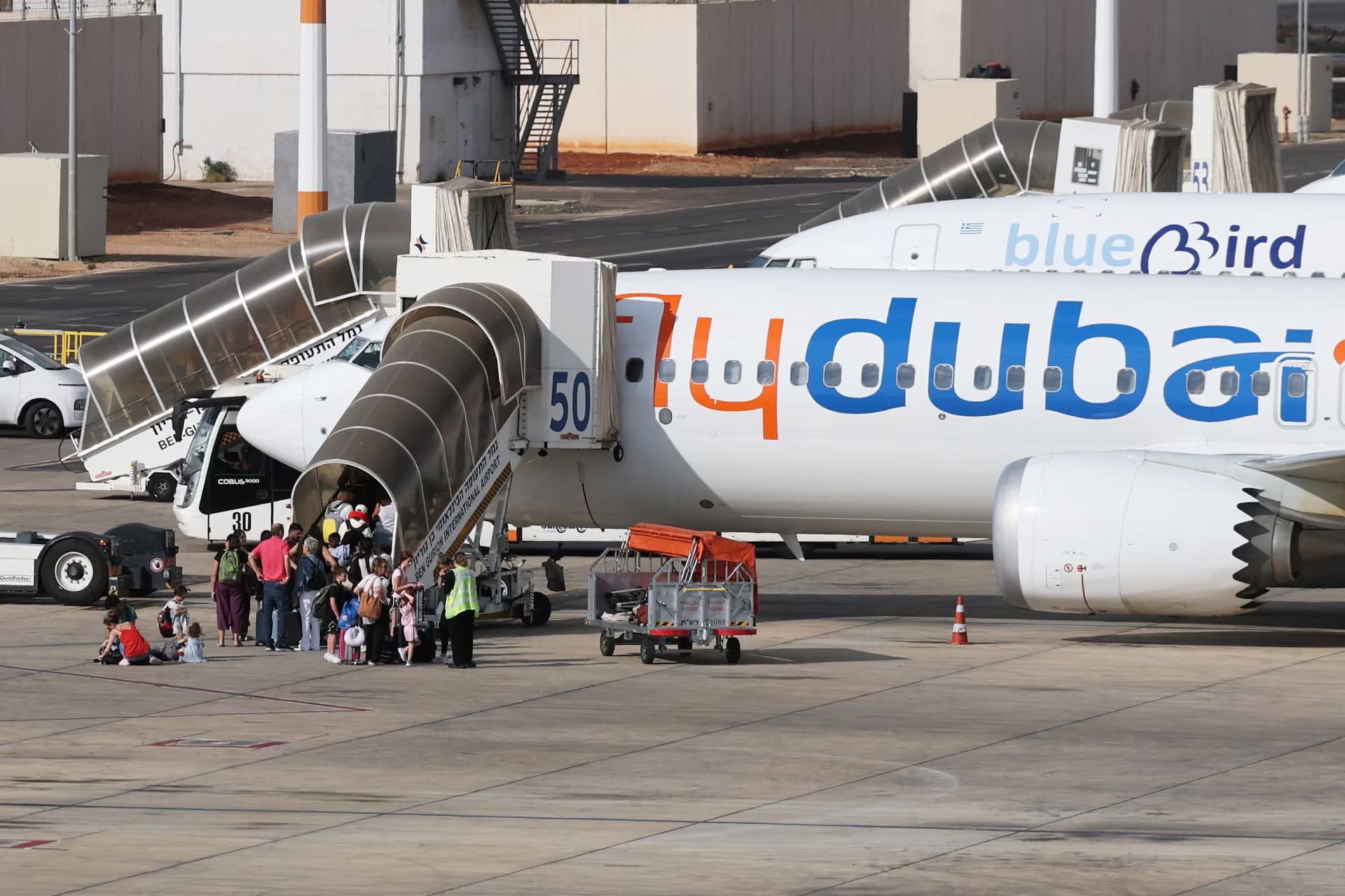 Passengers Restrain Copilot After Dramatic Incident on Flydubai Flight