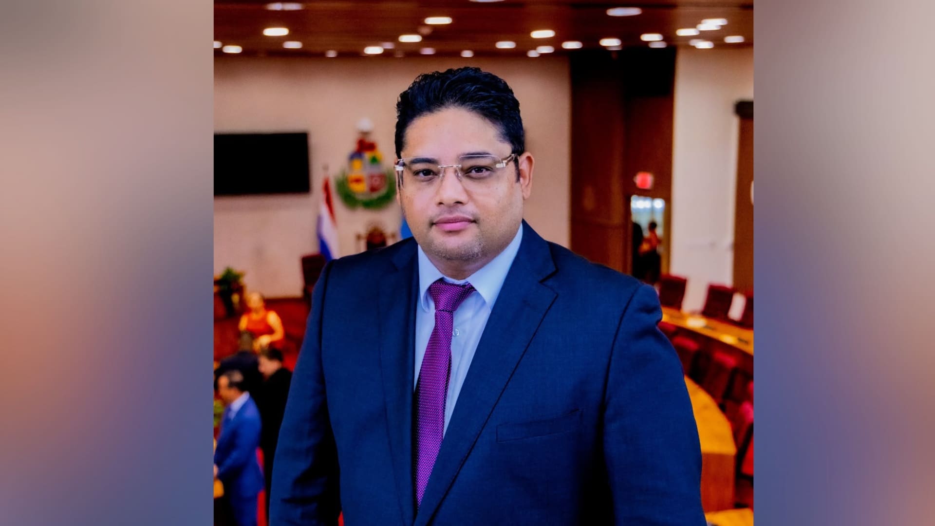 John Hart (AVP): Ta solicita debate parlamentario tocante estado, capacidad y plan di Cuerpo Policial Aruba