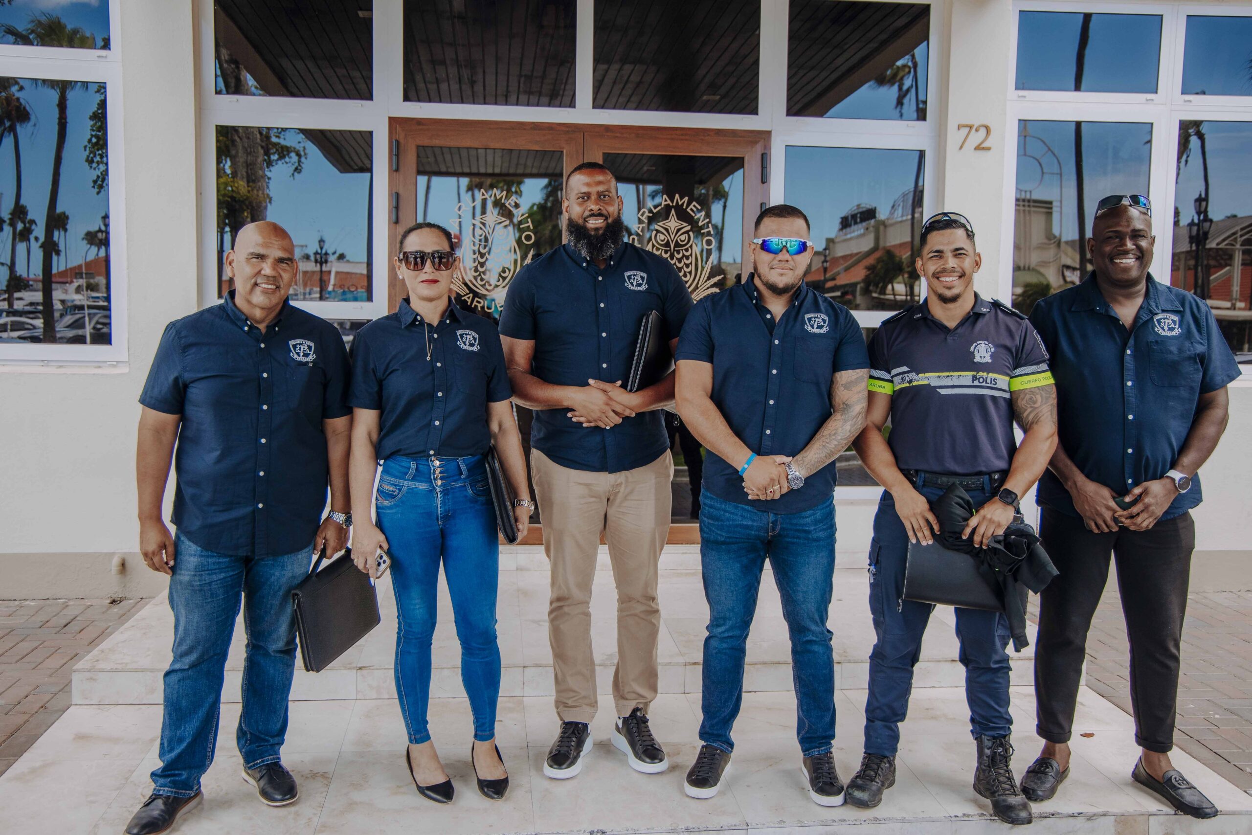 Seven Aruba Police Officers Quit, Citing Unattractive Benefits