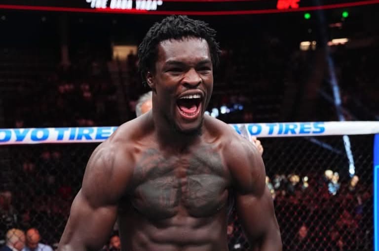 Aruban Fighter Damian Pinas Wins UFC 332 Bout in Just 75 Seconds