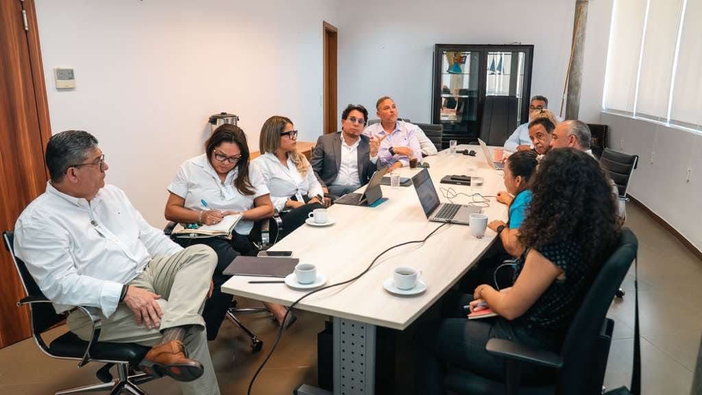 Tour Operators Uni Submits Nature Protocol with GPS and Stricter Rules